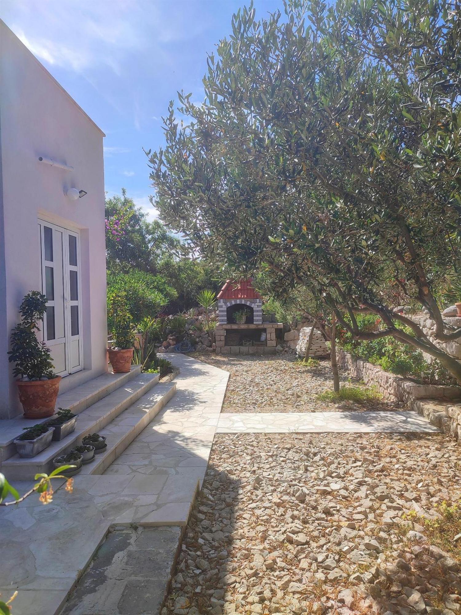 Apartments Vesna Lastovo Esterno foto